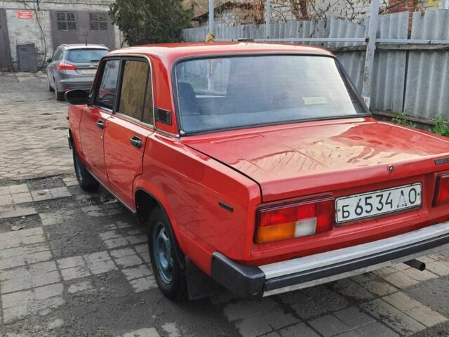 Красный ВАЗ 2105, объемом двигателя 0 л и пробегом 100 тыс. км за 900 $, фото 5 на Automoto.ua