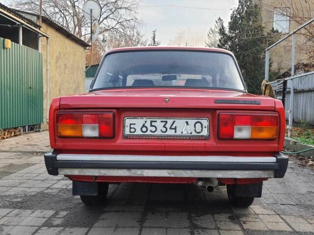 Красный ВАЗ 2105, объемом двигателя 0 л и пробегом 100 тыс. км за 900 $, фото 4 на Automoto.ua