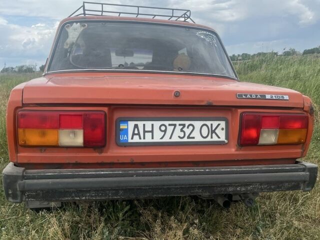 Красный ВАЗ 2105, объемом двигателя 1.3 л и пробегом 3 тыс. км за 769 $, фото 6 на Automoto.ua