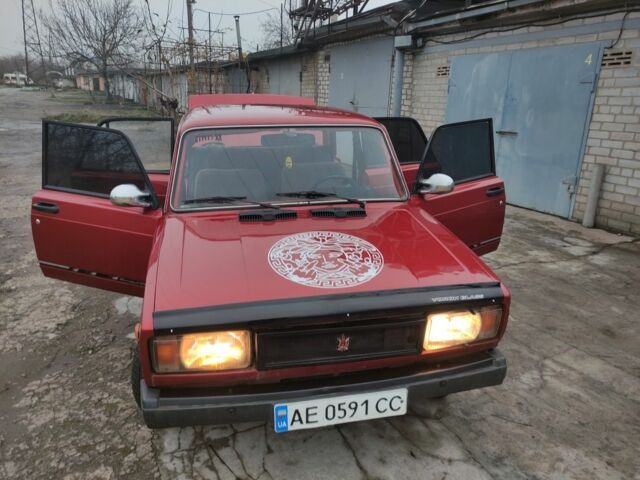 Красный ВАЗ 2105, объемом двигателя 1.3 л и пробегом 33 тыс. км за 617 $, фото 7 на Automoto.ua