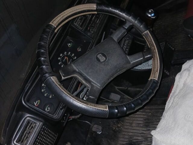 ВАЗ 2105 1981 у Запоріжжя на Automoto.ua Червоний ВАЗ 2105, об'ємом двигуна 0 л та пробігом 33 тис. км за 478 $, фото 11 на Automoto.ua