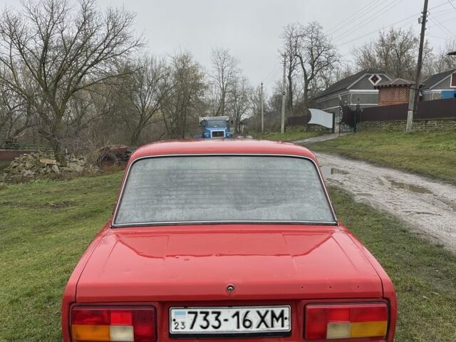 Красный ВАЗ 2105, объемом двигателя 1.3 л и пробегом 1000 тыс. км за 500 $, фото 5 на Automoto.ua