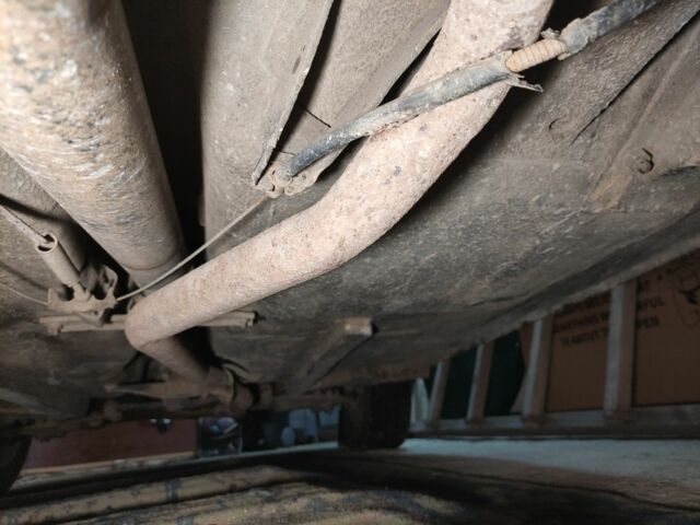 Красный ВАЗ 2105, объемом двигателя 1.3 л и пробегом 33 тыс. км за 617 $, фото 17 на Automoto.ua