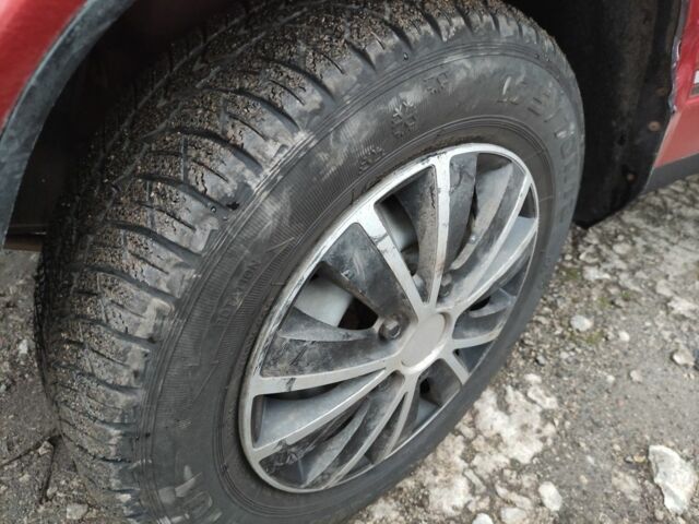 Красный ВАЗ 2105, объемом двигателя 1.3 л и пробегом 33 тыс. км за 617 $, фото 16 на Automoto.ua