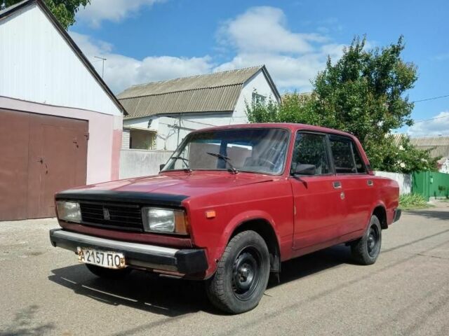 Красный ВАЗ 2105, объемом двигателя 1.3 л и пробегом 100 тыс. км за 554 $, фото 2 на Automoto.ua