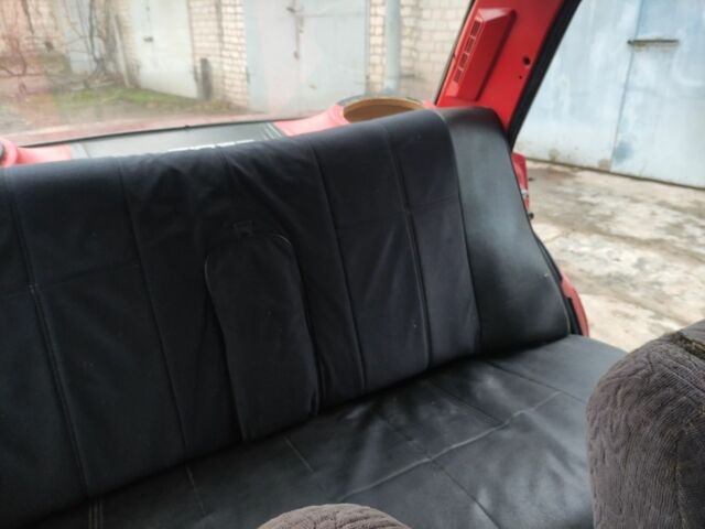 Красный ВАЗ 2105, объемом двигателя 1.3 л и пробегом 33 тыс. км за 617 $, фото 13 на Automoto.ua