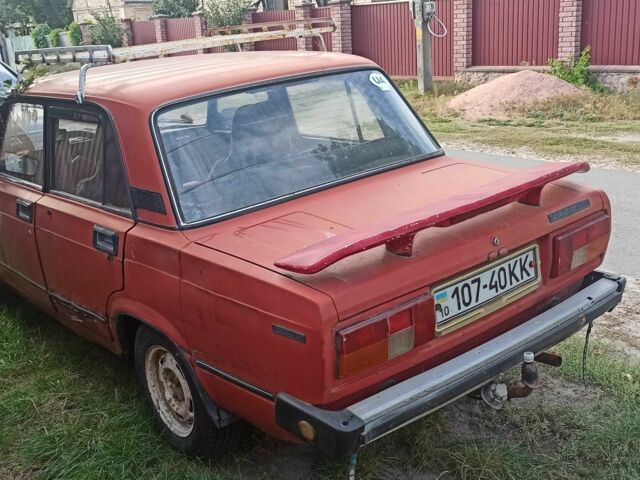 Красный ВАЗ 2105, объемом двигателя 1.3 л и пробегом 165 тыс. км за 300 $, фото 3 на Automoto.ua