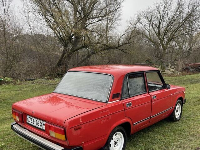 Красный ВАЗ 2105, объемом двигателя 1.3 л и пробегом 1000 тыс. км за 500 $, фото 4 на Automoto.ua