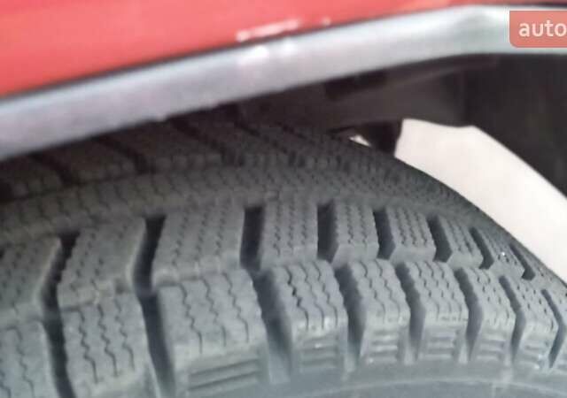 Красный ВАЗ 2105, объемом двигателя 1.5 л и пробегом 85 тыс. км за 850 $, фото 10 на Automoto.ua