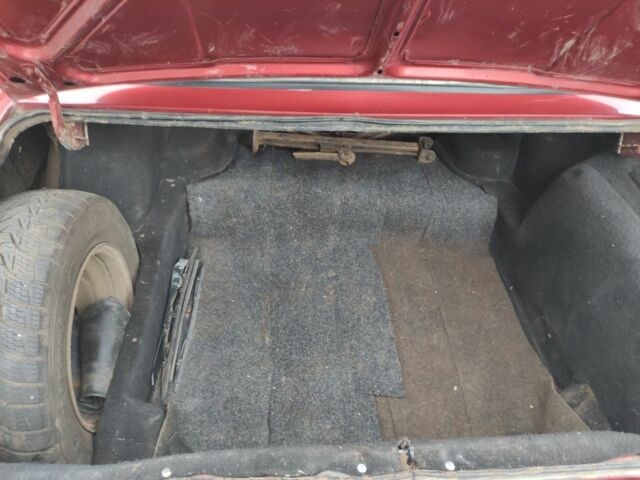 Красный ВАЗ 2105, объемом двигателя 1.3 л и пробегом 33 тыс. км за 617 $, фото 14 на Automoto.ua