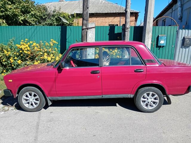 Красный ВАЗ 2105, объемом двигателя 1.3 л и пробегом 63 тыс. км за 1200 $, фото 1 на Automoto.ua