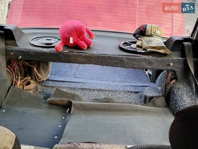 Красный ВАЗ 2105, объемом двигателя 1.5 л и пробегом 50 тыс. км за 1500 $, фото 7 на Automoto.ua