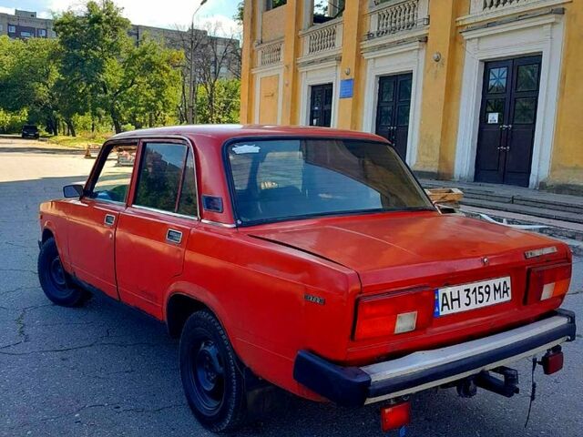 Красный ВАЗ 2105, объемом двигателя 1.3 л и пробегом 180 тыс. км за 650 $, фото 3 на Automoto.ua