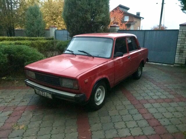 Червоний ВАЗ 2105, об'ємом двигуна 1.3 л та пробігом 555 тис. км за 750 $, фото 2 на Automoto.ua