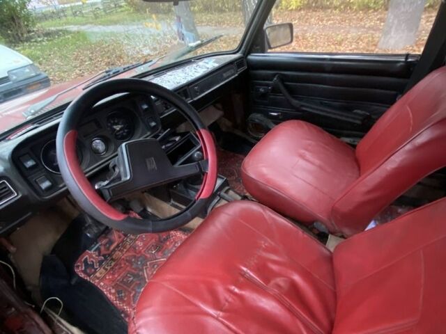 Красный ВАЗ 2105, объемом двигателя 1.2 л и пробегом 63 тыс. км за 287 $, фото 4 на Automoto.ua