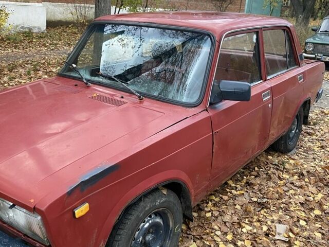 Красный ВАЗ 2105, объемом двигателя 1.2 л и пробегом 63 тыс. км за 287 $, фото 1 на Automoto.ua