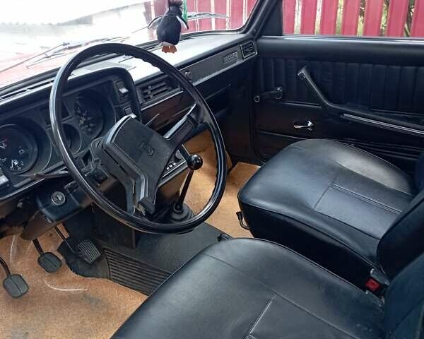 Красный ВАЗ 2105, объемом двигателя 0 л и пробегом 44 тыс. км за 2800 $, фото 15 на Automoto.ua