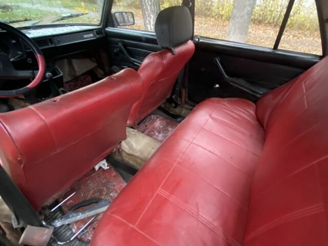 Красный ВАЗ 2105, объемом двигателя 1.2 л и пробегом 63 тыс. км за 287 $, фото 5 на Automoto.ua