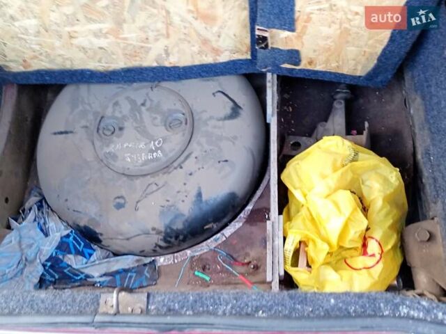 Красный ВАЗ 2105, объемом двигателя 1.5 л и пробегом 50 тыс. км за 1500 $, фото 6 на Automoto.ua