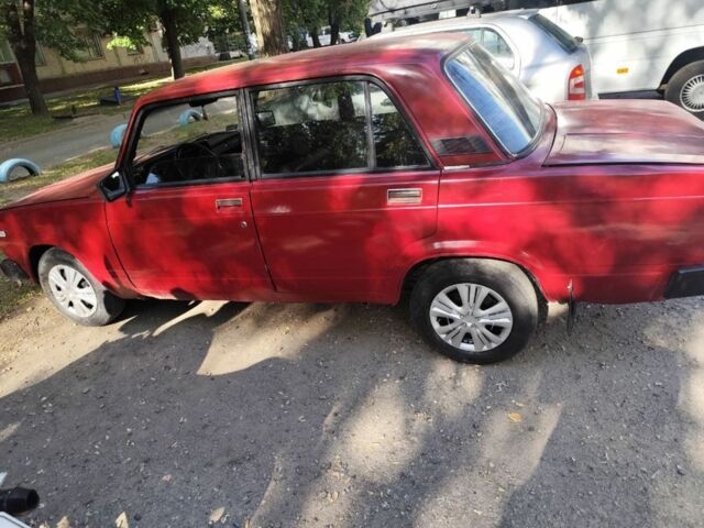 Красный ВАЗ 2105, объемом двигателя 0 л и пробегом 3 тыс. км за 409 $, фото 4 на Automoto.ua