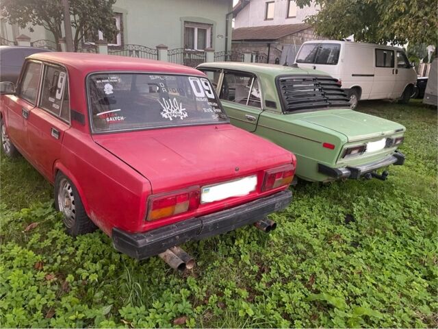 Червоний ВАЗ 2105, об'ємом двигуна 2 л та пробігом 666 тис. км за 350 $, фото 2 на Automoto.ua