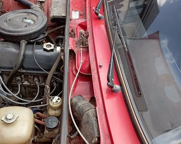 Красный ВАЗ 2105, объемом двигателя 0 л и пробегом 44 тыс. км за 2800 $, фото 31 на Automoto.ua