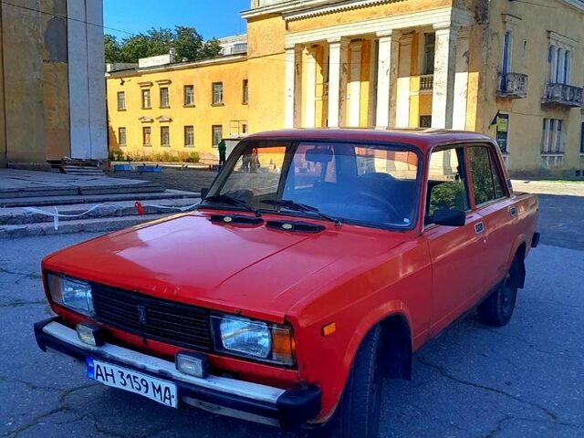Красный ВАЗ 2105, объемом двигателя 1.3 л и пробегом 180 тыс. км за 650 $, фото 2 на Automoto.ua