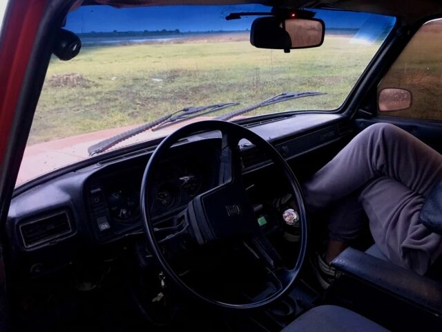 Червоний ВАЗ 2105, об'ємом двигуна 1.3 л та пробігом 555 тис. км за 750 $, фото 6 на Automoto.ua
