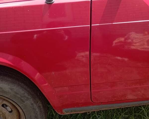 Красный ВАЗ 2105, объемом двигателя 0 л и пробегом 44 тыс. км за 2800 $, фото 4 на Automoto.ua