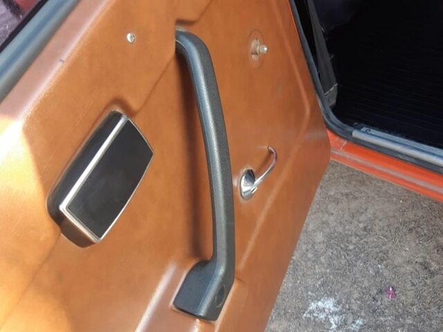 Червоний ВАЗ 2105, об'ємом двигуна 1.5 л та пробігом 50 тис. км за 800 $, фото 8 на Automoto.ua