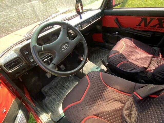 Червоний ВАЗ 2105, об'ємом двигуна 1.5 л та пробігом 160 тис. км за 759 $, фото 17 на Automoto.ua