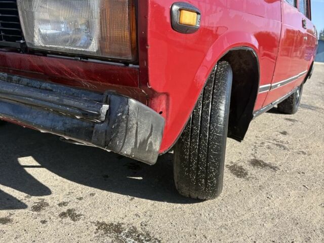 ВАЗ 2105 1983 в Запорожье на Automoto.ua Красный ВАЗ 2105, объемом двигателя 0 л и пробегом 3 тыс. км за 260 $, фото 3 на Automoto.ua