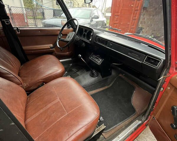 Червоний ВАЗ 2105, об'ємом двигуна 1.3 л та пробігом 80 тис. км за 2000 $, фото 16 на Automoto.ua