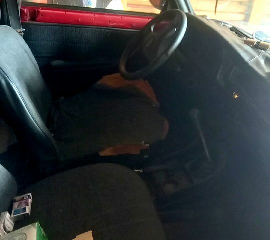 Червоний ВАЗ 2105, об'ємом двигуна 1.3 л та пробігом 100 тис. км за 240 $, фото 4 на Automoto.ua