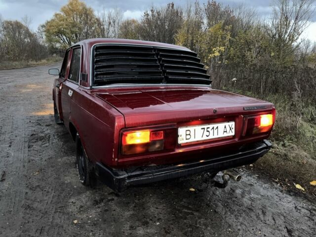 Красный ВАЗ 2105, объемом двигателя 1.3 л и пробегом 190 тыс. км за 700 $, фото 3 на Automoto.ua