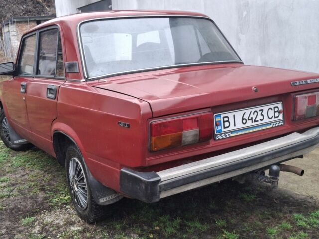 Красный ВАЗ 2105, объемом двигателя 1.2 л и пробегом 400 тыс. км за 715 $, фото 7 на Automoto.ua
