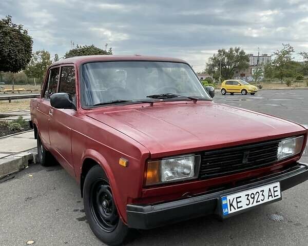 Красный ВАЗ 2105, объемом двигателя 1.2 л и пробегом 666 тыс. км за 650 $, фото 4 на Automoto.ua