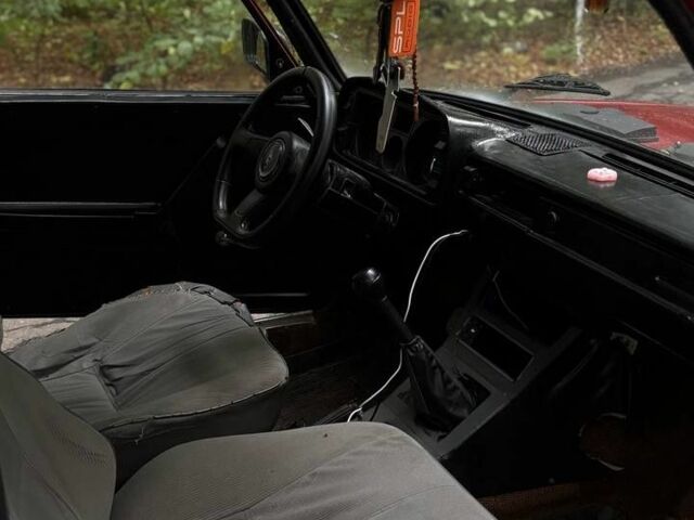 Красный ВАЗ 2105, объемом двигателя 1.3 л и пробегом 678 тыс. км за 456 $, фото 7 на Automoto.ua