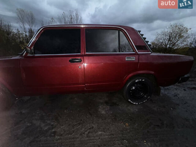 ВАЗ 2105 1983 в Решетиловке на Automoto.ua Красный ВАЗ 2105, объемом двигателя 1.3 л и пробегом 95 тыс. км за 700 $, фото 2 на Automoto.ua