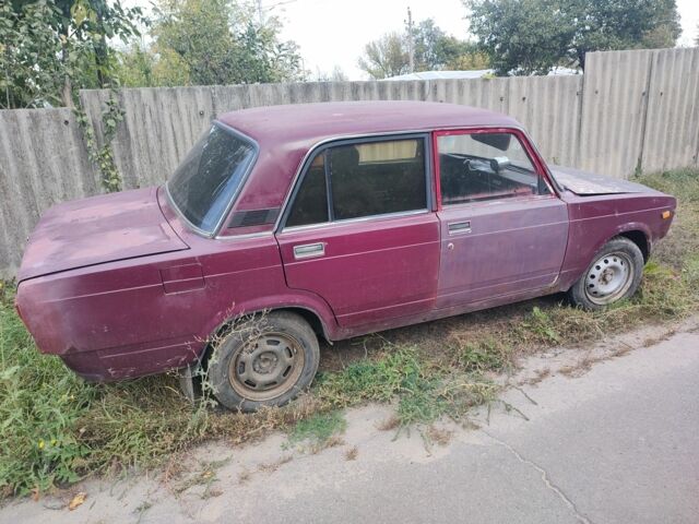 Червоний ВАЗ 2105, об'ємом двигуна 1.5 л та пробігом 350 тис. км за 190 $, фото 1 на Automoto.ua