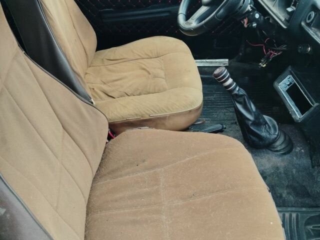 Червоний ВАЗ 2105, об'ємом двигуна 1.3 л та пробігом 90 тис. км за 391 $, фото 7 на Automoto.ua