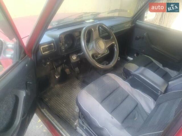 Червоний ВАЗ 2105, об'ємом двигуна 1.3 л та пробігом 38 тис. км за 850 $, фото 3 на Automoto.ua