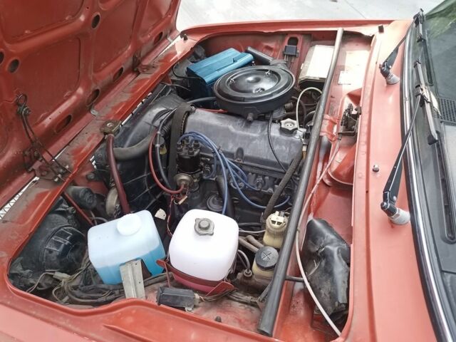 ВАЗ 2105 1984 в Ладыжин на Automoto.ua Красный ВАЗ 2105, объемом двигателя 1.3 л и пробегом 98 тыс. км за 1499 $, фото 14 на Automoto.ua