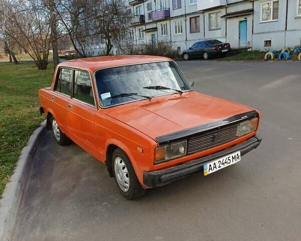 Красный ВАЗ 2105, объемом двигателя 1.29 л и пробегом 203 тыс. км за 700 $, фото 2 на Automoto.ua