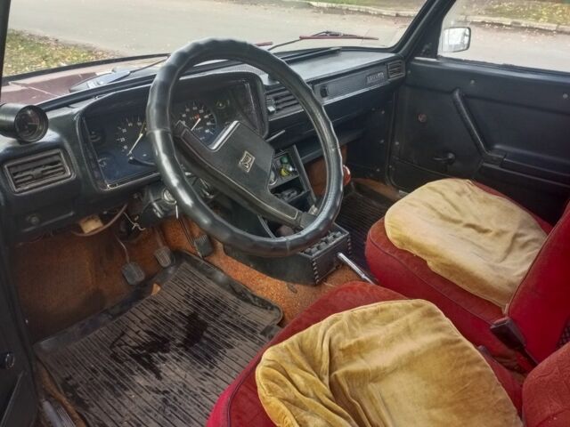 Червоний ВАЗ 2105, об'ємом двигуна 1.3 л та пробігом 100 тис. км за 750 $, фото 7 на Automoto.ua