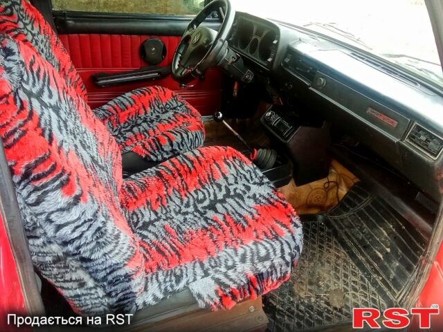 Красный ВАЗ 2105, объемом двигателя 12 л и пробегом 250 тыс. км за 850 $, фото 6 на Automoto.ua