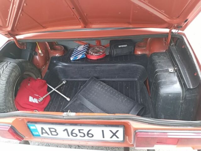 ВАЗ 2105 1984 в Ладыжин на Automoto.ua Красный ВАЗ 2105, объемом двигателя 1.3 л и пробегом 98 тыс. км за 1499 $, фото 19 на Automoto.ua