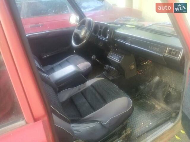 Червоний ВАЗ 2105, об'ємом двигуна 1.3 л та пробігом 38 тис. км за 850 $, фото 2 на Automoto.ua