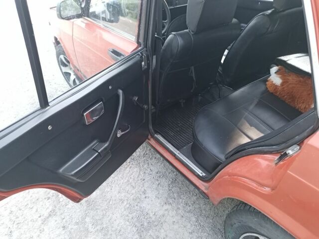 ВАЗ 2105 1984 в Ладыжин на Automoto.ua Красный ВАЗ 2105, объемом двигателя 1.3 л и пробегом 98 тыс. км за 1499 $, фото 9 на Automoto.ua