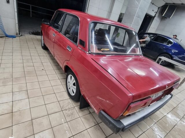 Красный ВАЗ 2105, объемом двигателя 0 л и пробегом 58 тыс. км за 849 $, фото 2 на Automoto.ua